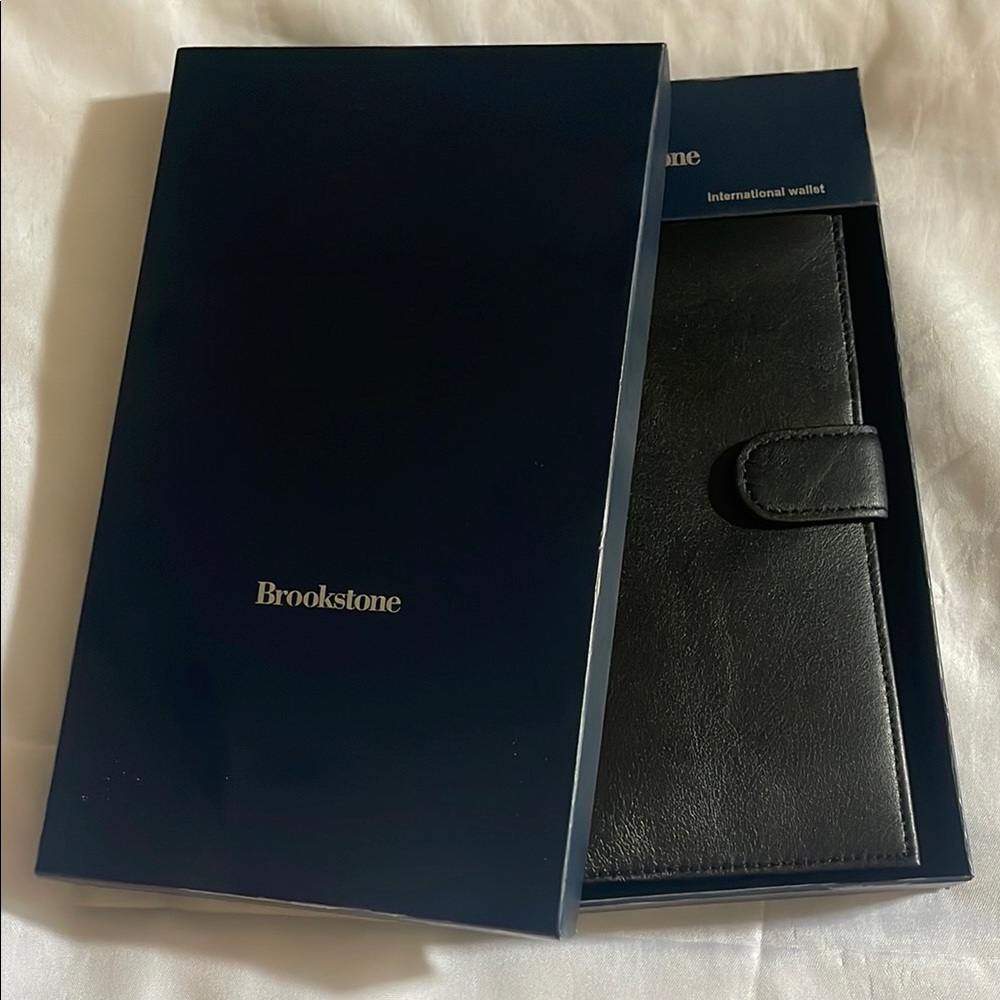 Brookstone Black Leather International Wallet